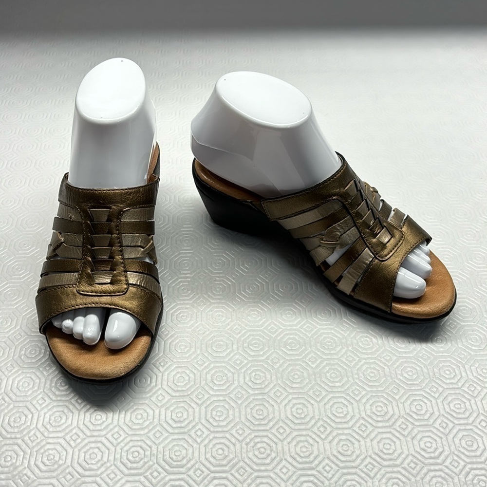 Clarks Artisan Strappy Open Toe Wedge Clogs Sandals Size 6M Pewter